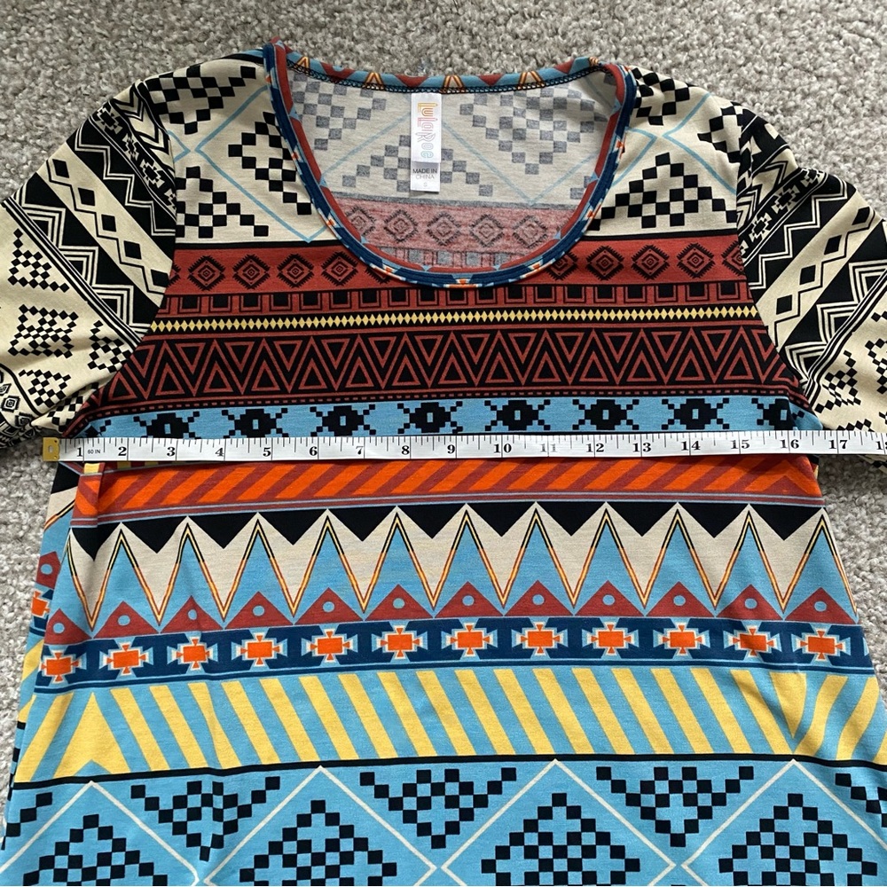 LULAROE Aztec Print Long Sleeved Tee - Picture 4 of 7